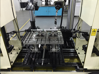 管柱总成综合耐久试验台